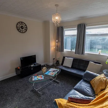 Og Retreat Home- Contractor And Family Friendly- Free Wi-fi, Free Parking Holiday home *