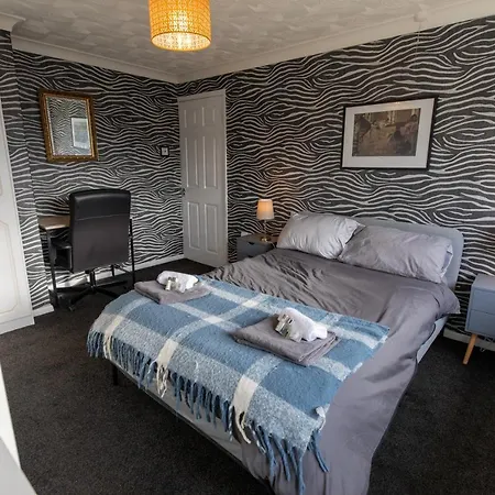 Og Retreat Home- Contractor And Family Friendly- Free Wi-fi, Free Parking *