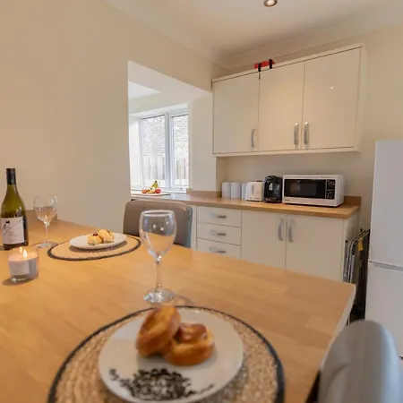 Og Retreat Home- Contractor And Family Friendly- Free Wi-fi, Free Parking * Thornaby on Tees