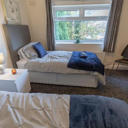 Og Retreat Home- Contractor And Family Friendly- Free Wi-fi, Free Parking Holiday home